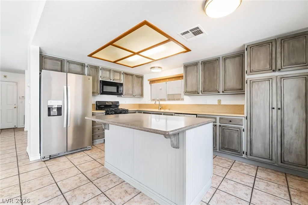 4767 Beaconsfield, Las Vegas, NV 89147