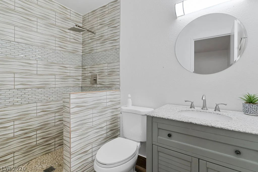 220 Shadybrook, Las Vegas, NV 89107