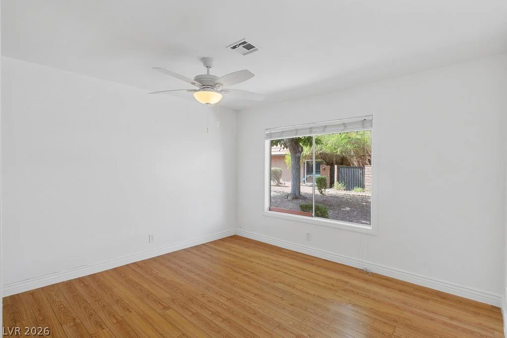 220 Shadybrook, Las Vegas, NV 89107