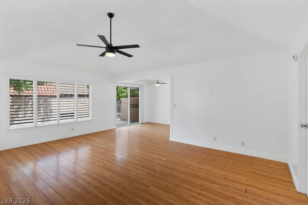 220 Shadybrook, Las Vegas, NV 89107