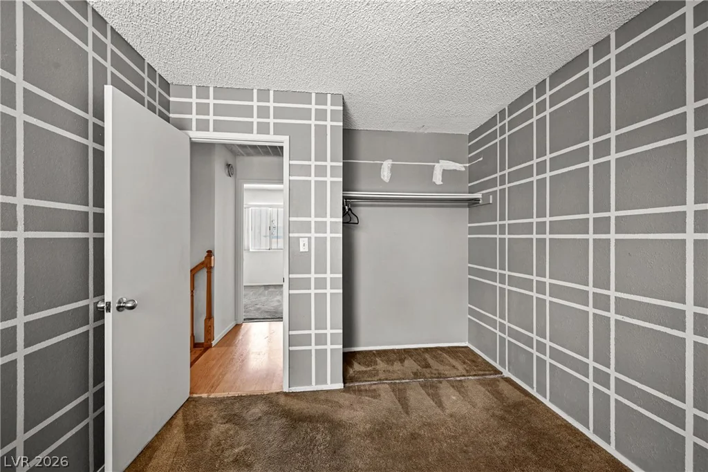 7100 Mountain Moss, Las Vegas, NV 89147