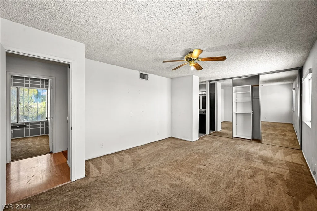 7100 Mountain Moss, Las Vegas, NV 89147