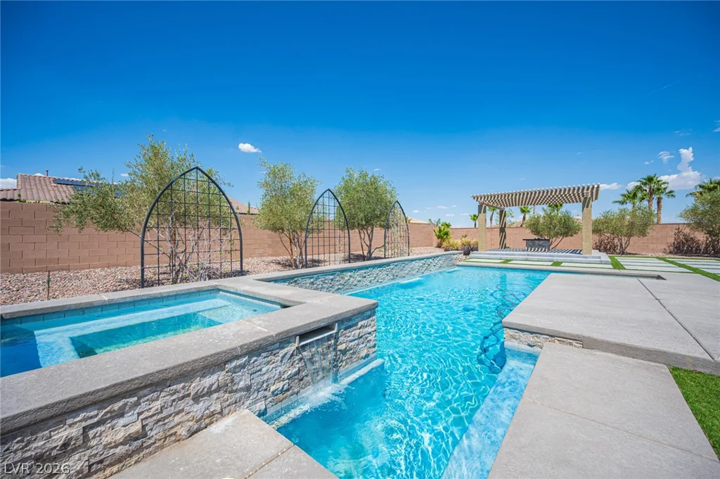 10300 Mystic Ledge, Las Vegas, NV 89149