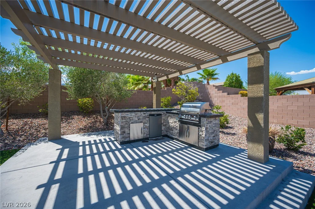10300 Mystic Ledge, Las Vegas, NV 89149