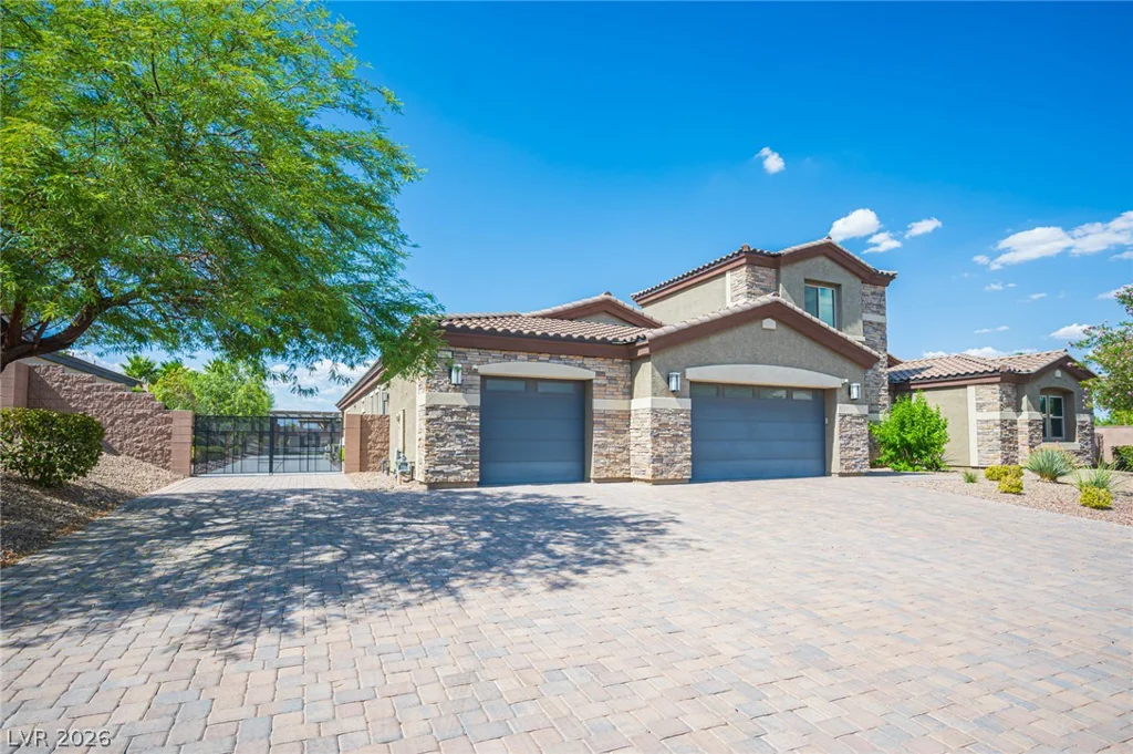 10300 Mystic Ledge, Las Vegas, NV 89149