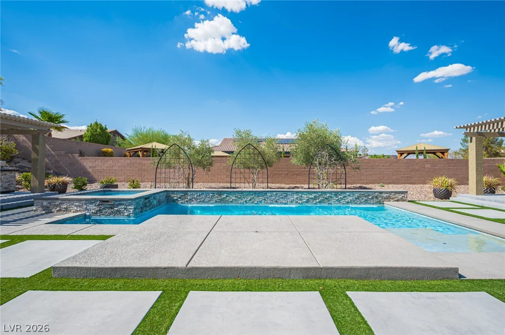 10300 Mystic Ledge, Las Vegas, NV 89149