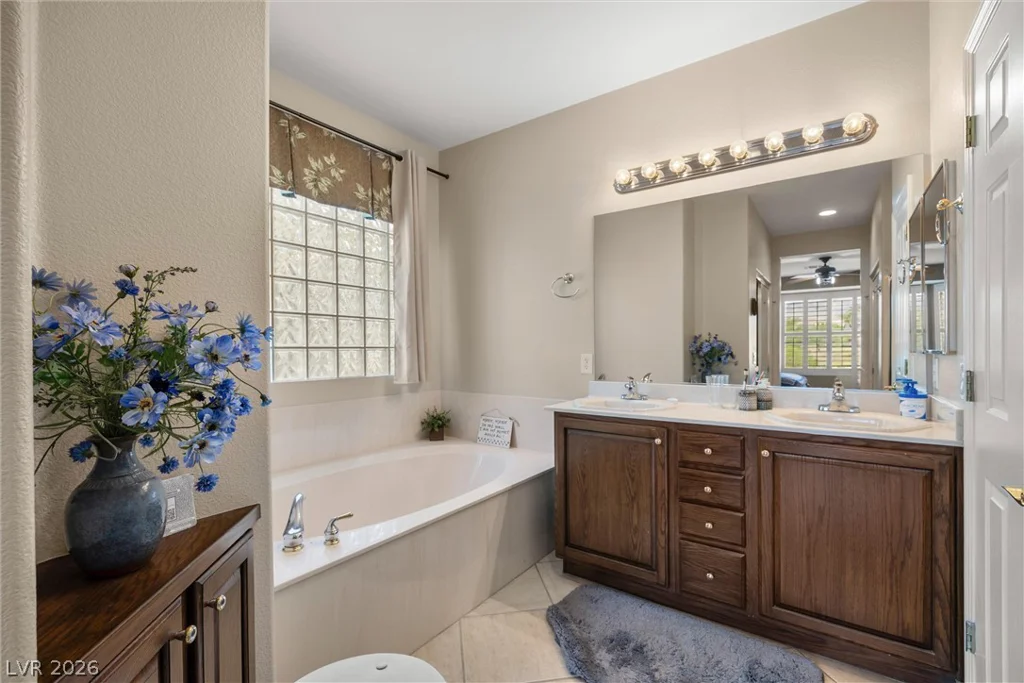 4765 Regalo Bello, Las Vegas, NV 89135