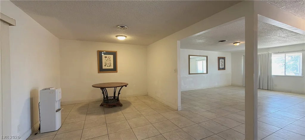 4712 Rip Van Winkle, Las Vegas, NV 89102