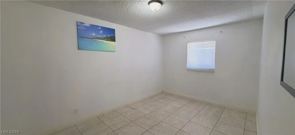 4712 Rip Van Winkle, Las Vegas, NV 89102