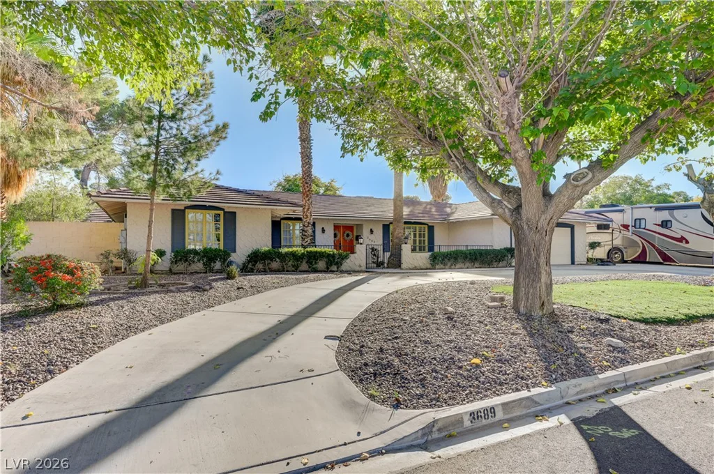 3689 Rosecrest, Las Vegas, NV 89121