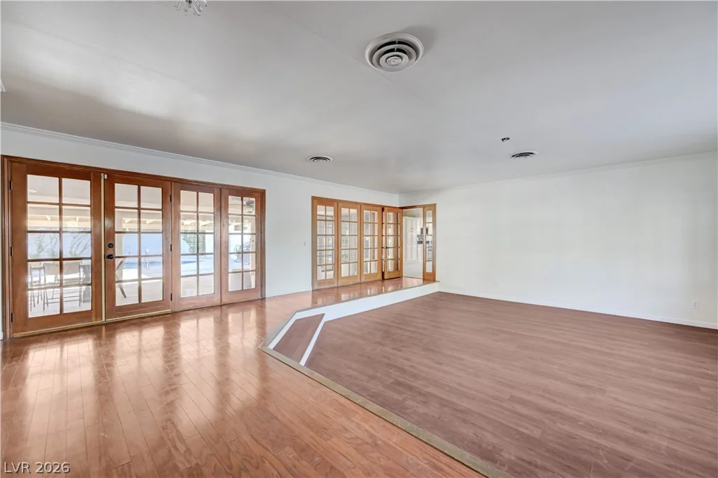 3689 Rosecrest, Las Vegas, NV 89121