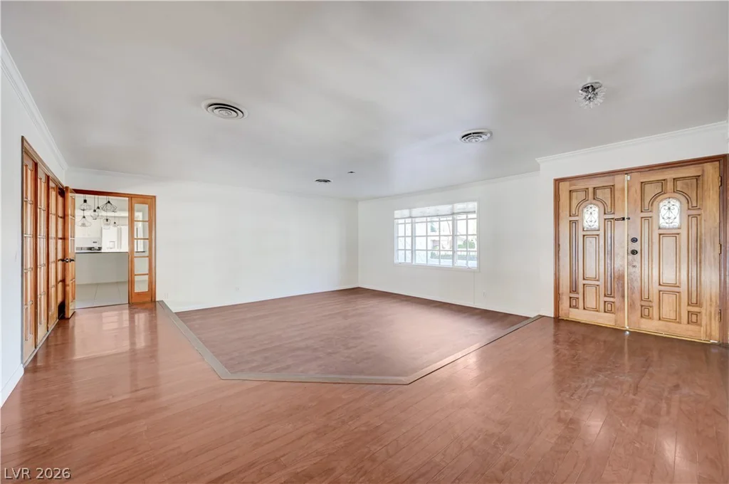 3689 Rosecrest, Las Vegas, NV 89121