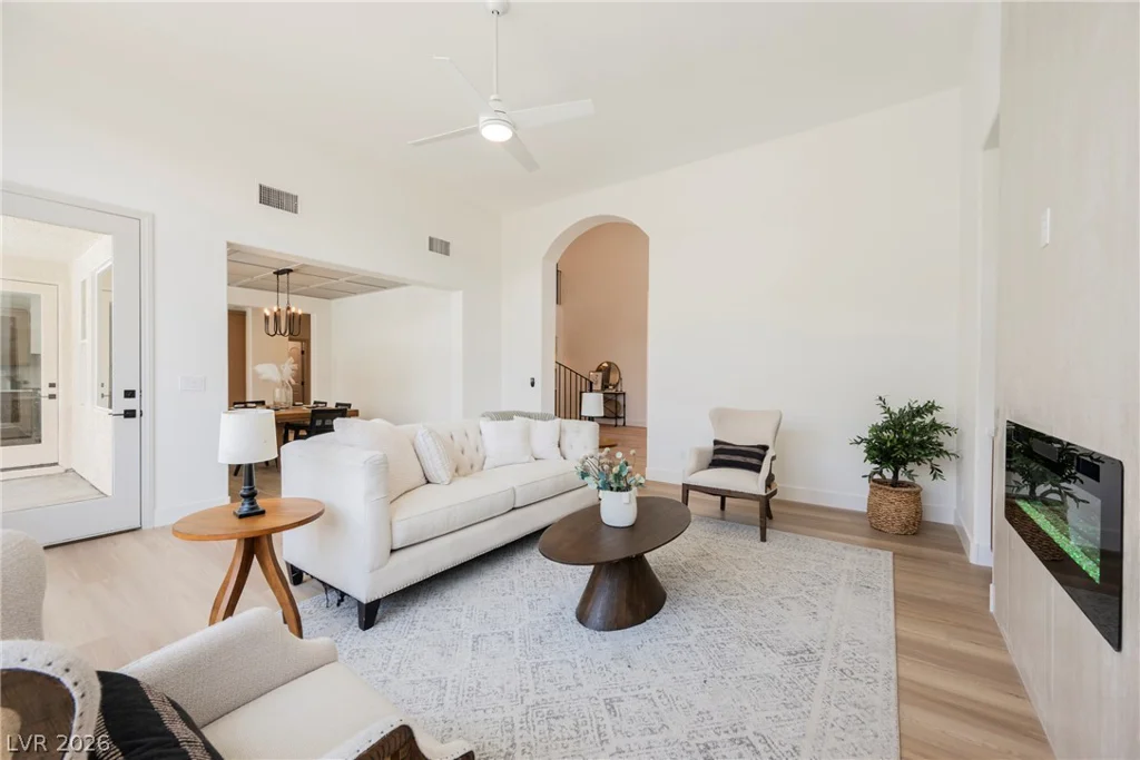 9369 Thunder Basin, Las Vegas, NV 89149