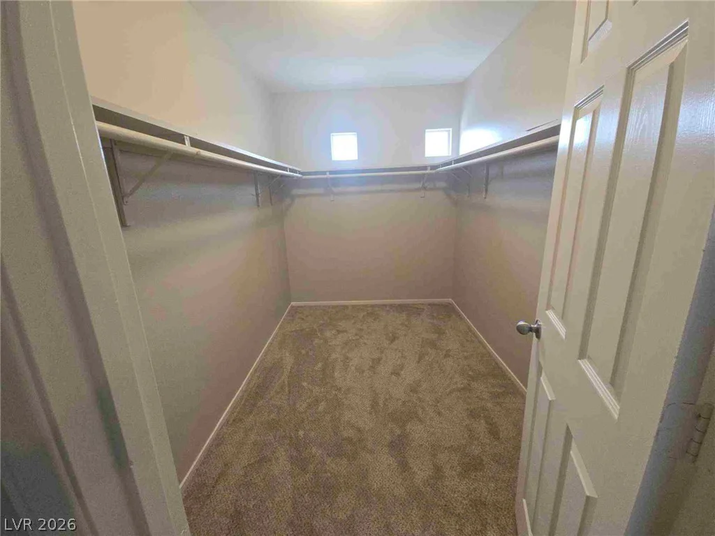 8186 Dracopus, Las Vegas, NV 89113