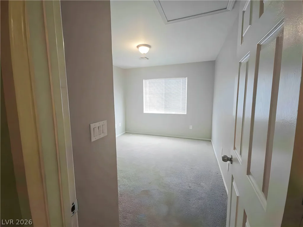 8186 Dracopus, Las Vegas, NV 89113
