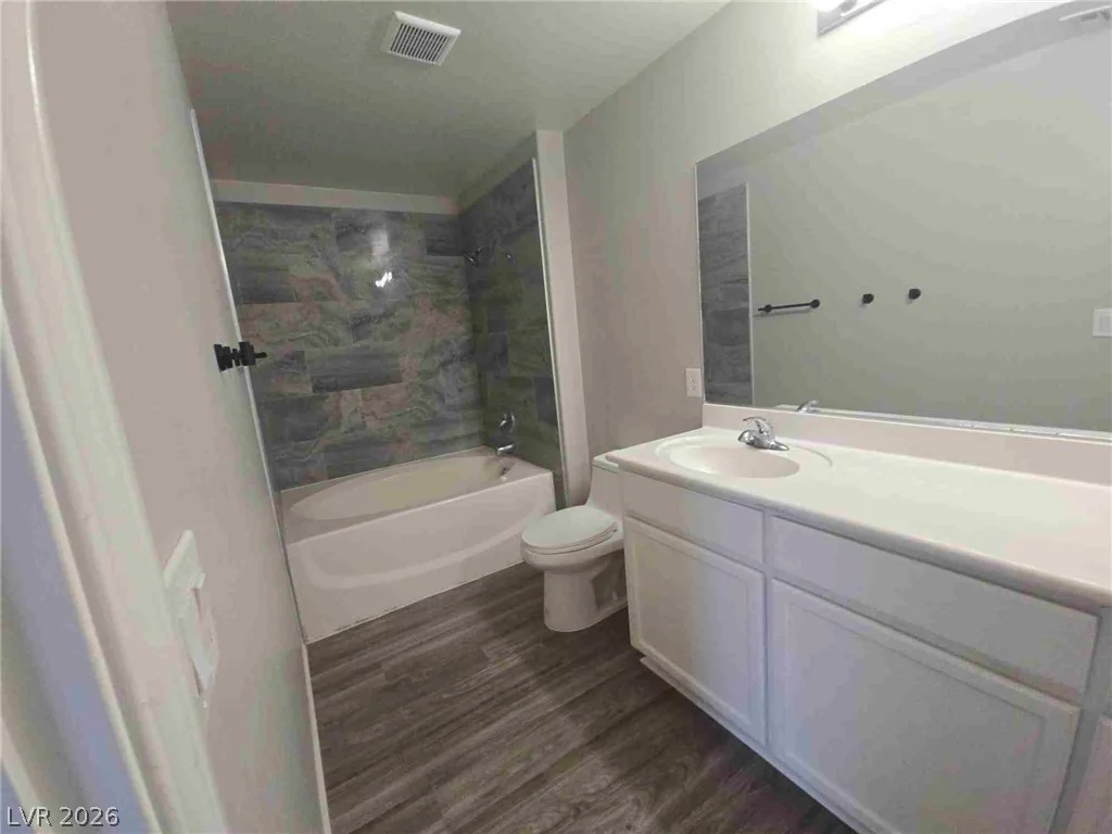 8186 Dracopus, Las Vegas, NV 89113