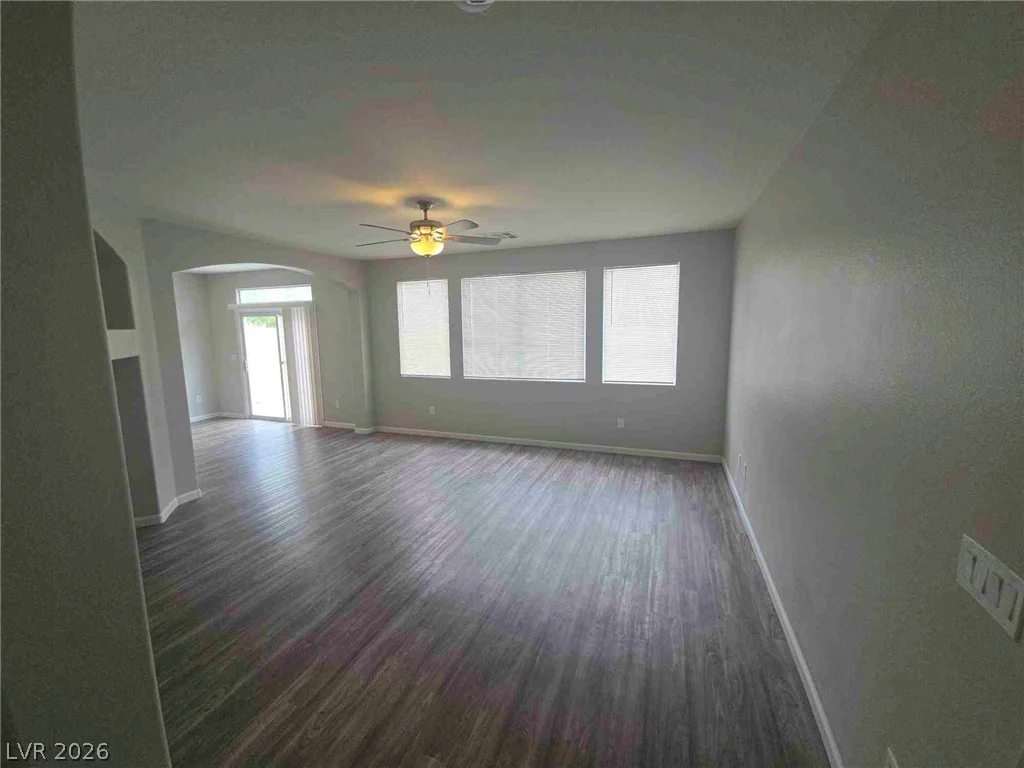 8186 Dracopus, Las Vegas, NV 89113