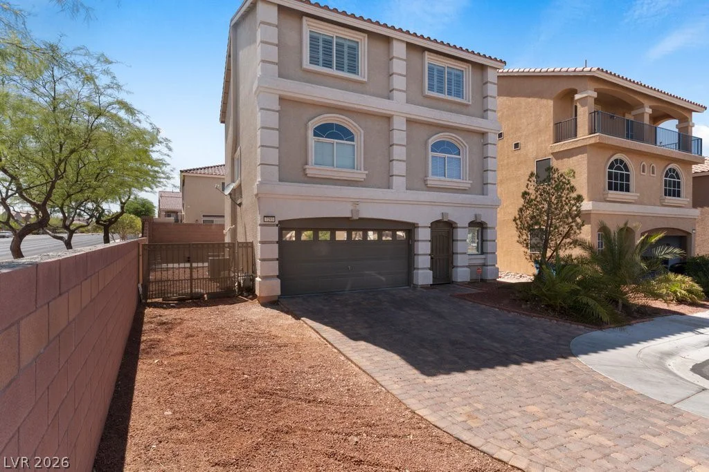 7293 Puffer Lake, Las Vegas, NV 89118