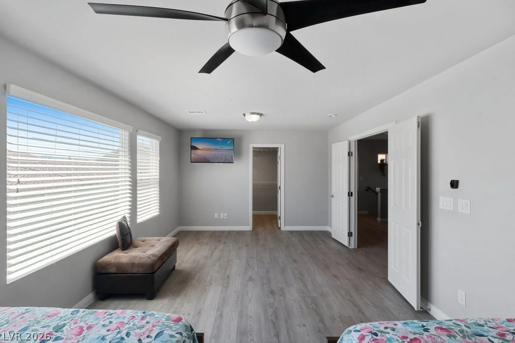 7293 Puffer Lake, Las Vegas, NV 89118