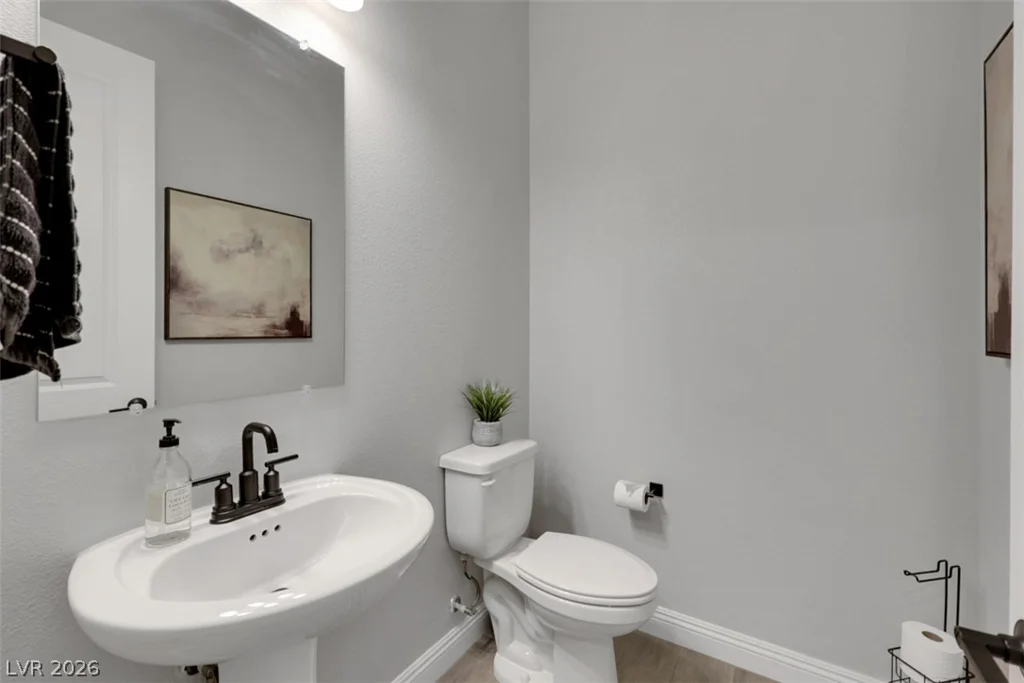812 Klamath Springs, Henderson, NV 89011