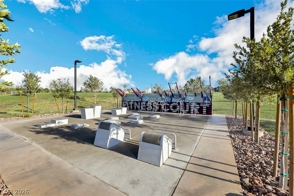812 Klamath Springs, Henderson, NV 89011