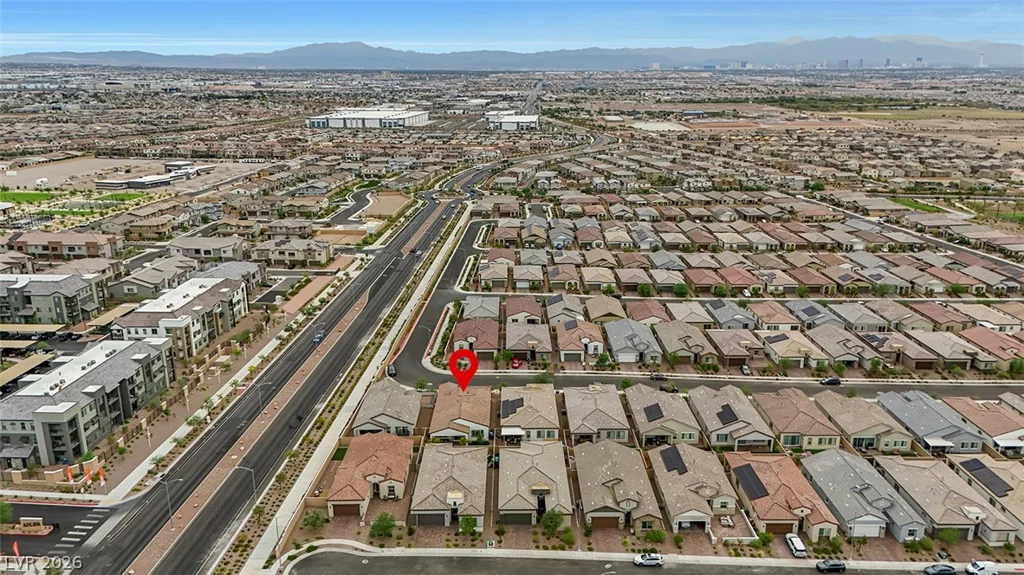 812 Klamath Springs, Henderson, NV 89011