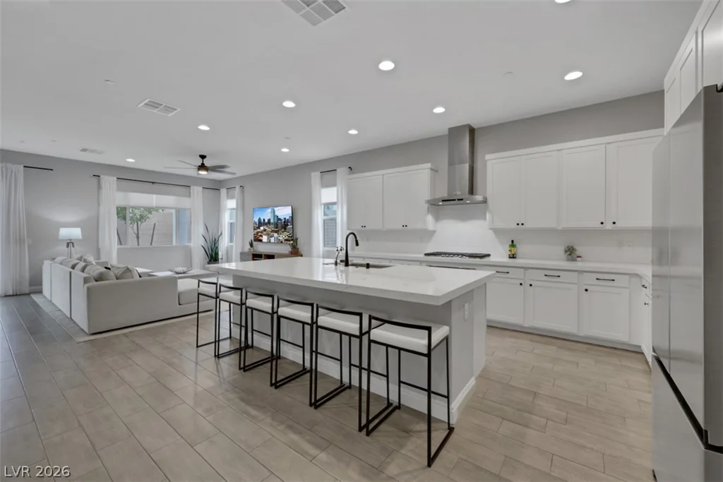 812 Klamath Springs, Henderson, NV 89011