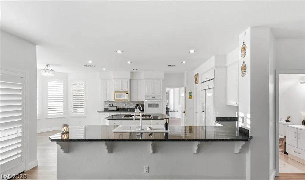 2496 Ram Crossing, Henderson, NV 89074