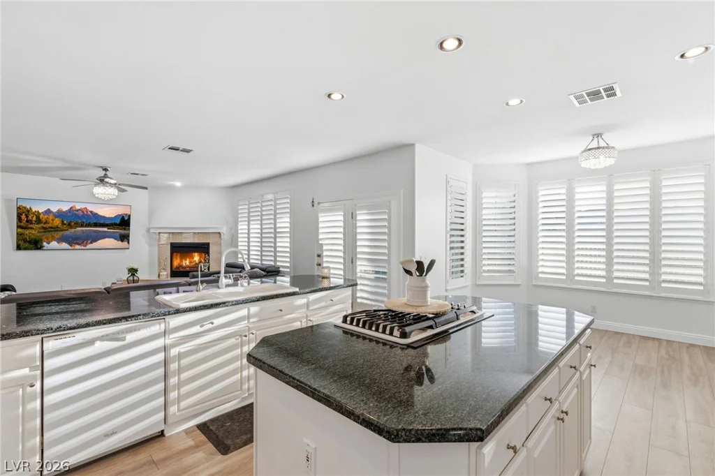 2496 Ram Crossing, Henderson, NV 89074