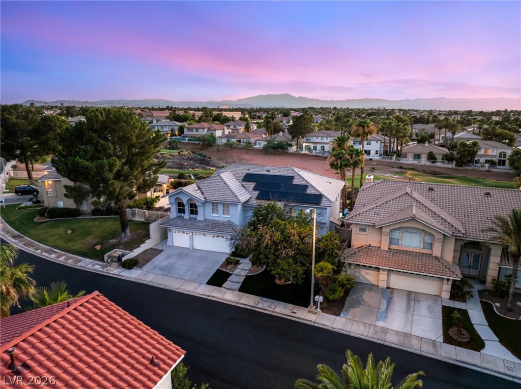 2496 Ram Crossing, Henderson, NV 89074
