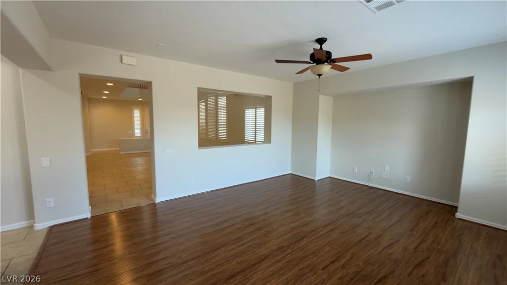 7672 DIABLO, Las Vegas, NV 89113
