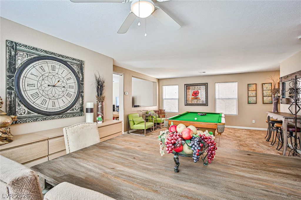 9965 Lorian, Las Vegas, NV 89183