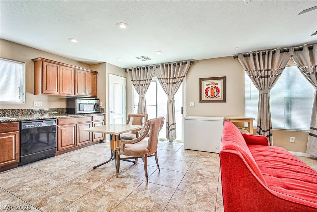 9965 Lorian, Las Vegas, NV 89183