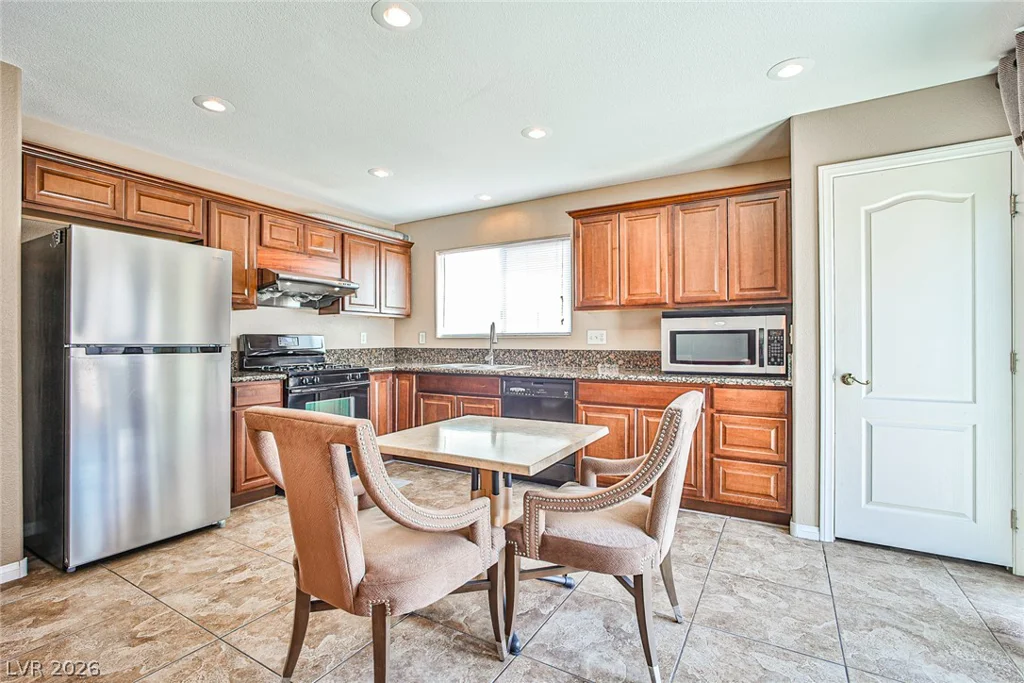 9965 Lorian, Las Vegas, NV 89183