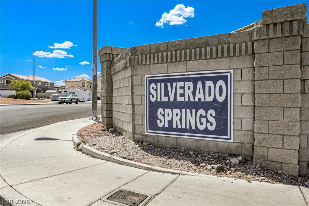 9965 Lorian, Las Vegas, NV 89183