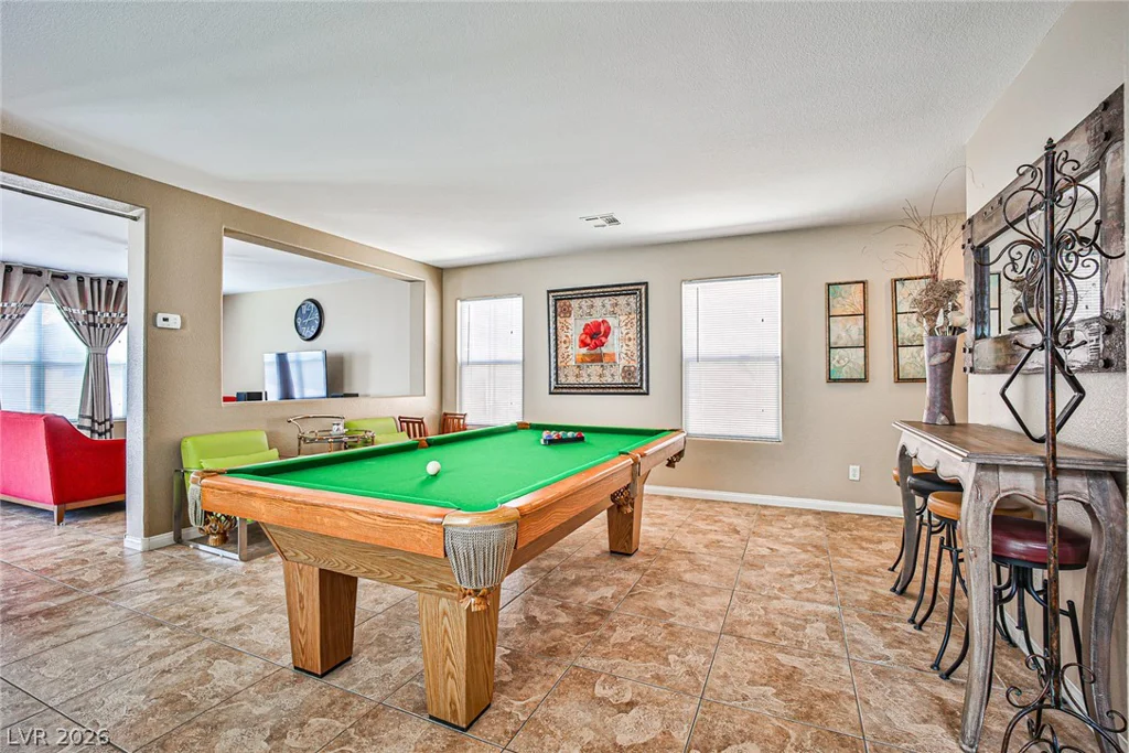 9965 Lorian, Las Vegas, NV 89183
