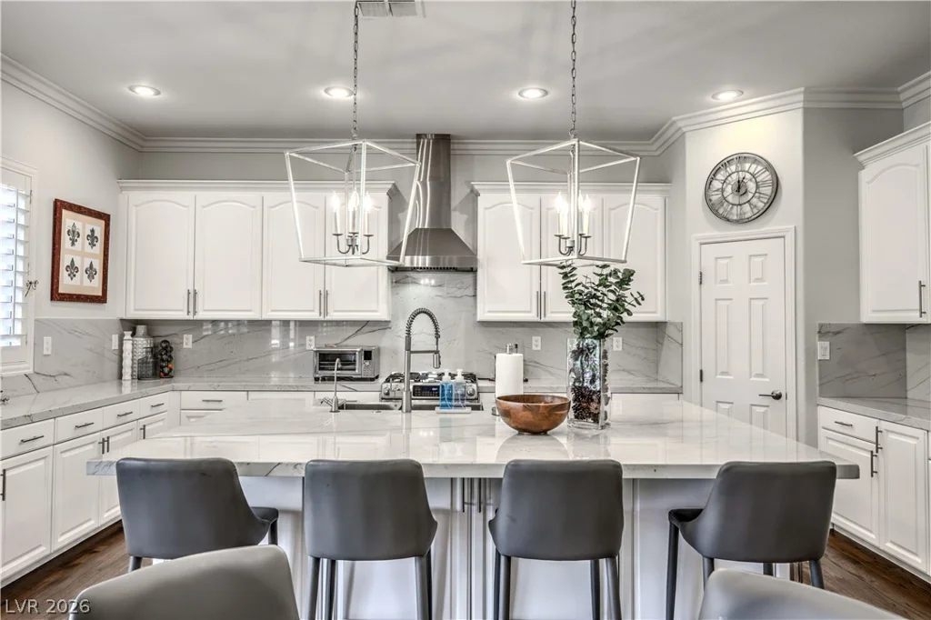 7166 Frontier Hills, Las Vegas, NV 89113
