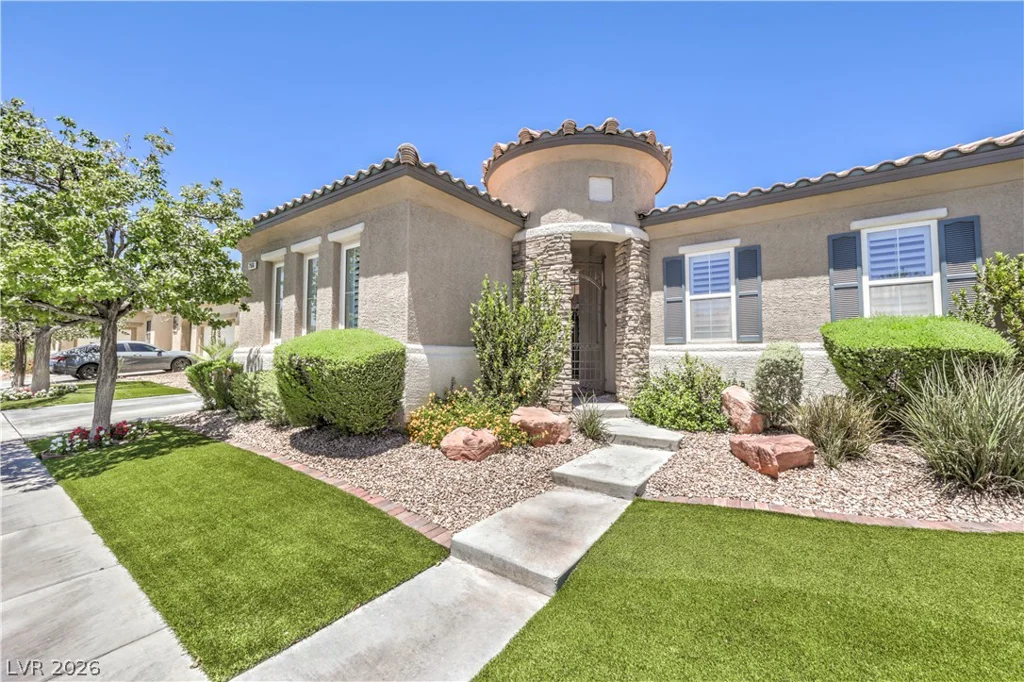 7166 Frontier Hills, Las Vegas, NV 89113