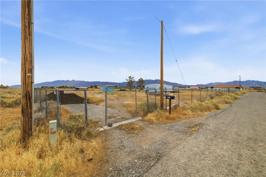 961 Elderberry, Pahrump, NV 89048