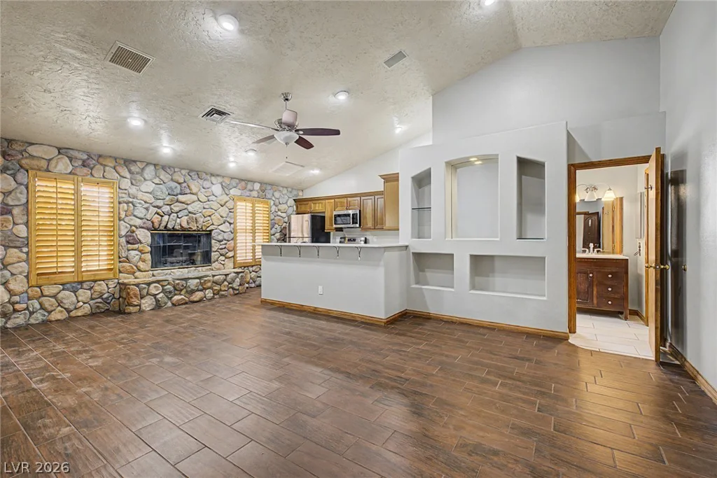 5935 Campbell, Las Vegas, NV 89149