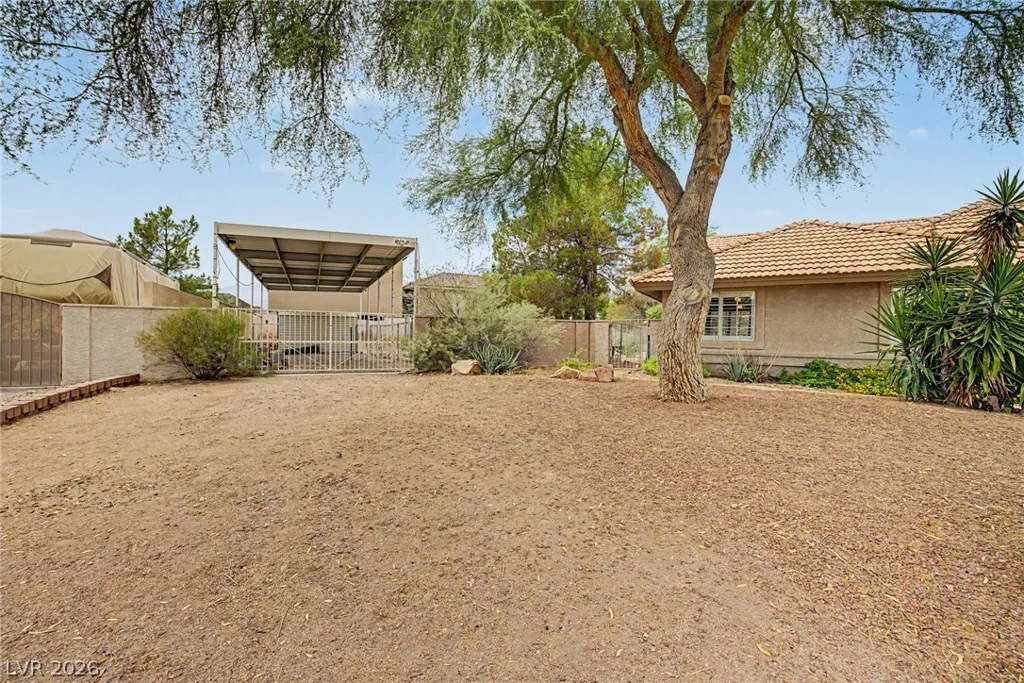 5935 Campbell, Las Vegas, NV 89149