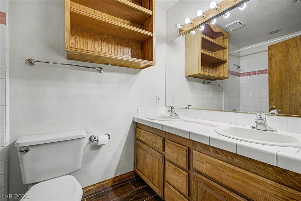 5935 Campbell, Las Vegas, NV 89149