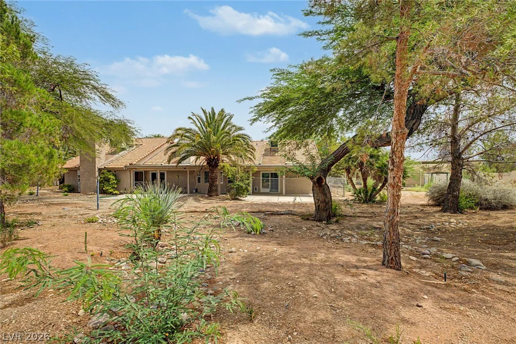 5935 Campbell, Las Vegas, NV 89149