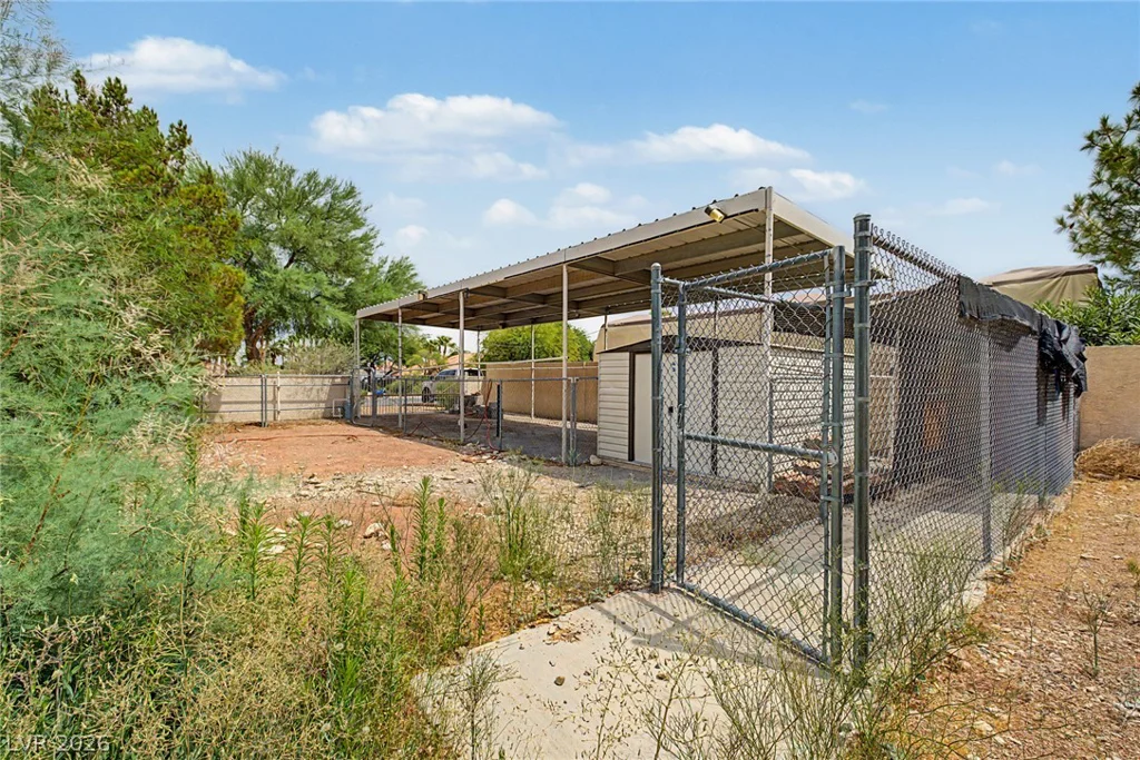 5935 Campbell, Las Vegas, NV 89149