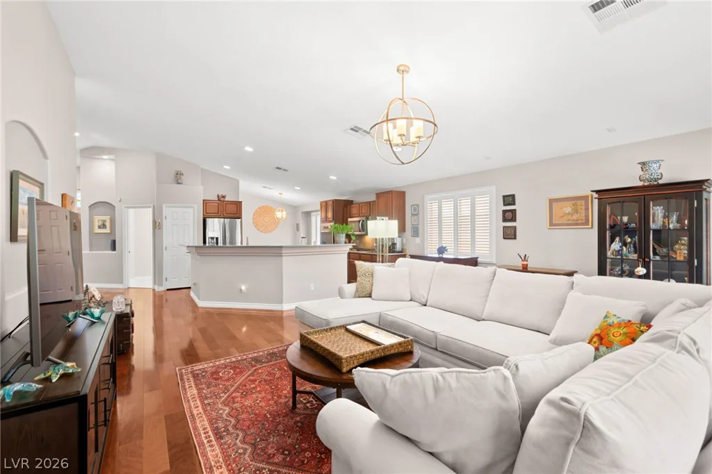 8156 Waltons Mill, Las Vegas, NV 89131