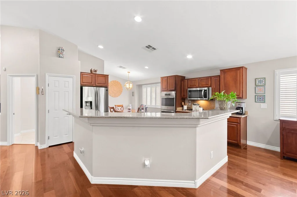 8156 Waltons Mill, Las Vegas, NV 89131
