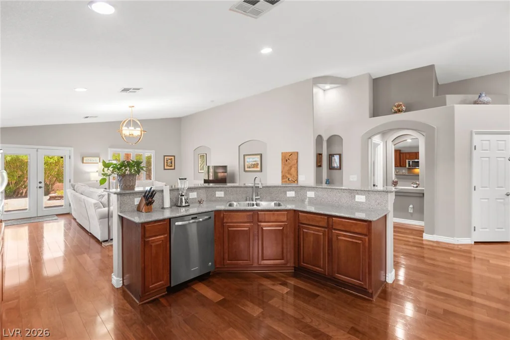 8156 Waltons Mill, Las Vegas, NV 89131