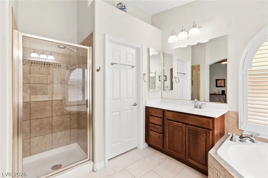 8156 Waltons Mill, Las Vegas, NV 89131