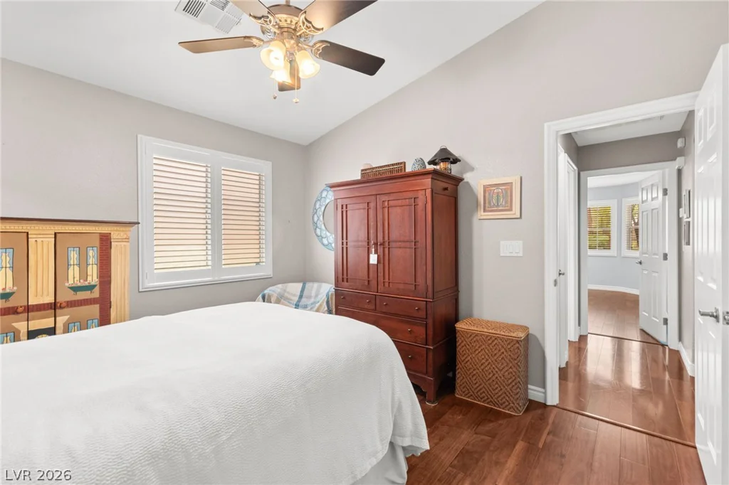 8156 Waltons Mill, Las Vegas, NV 89131