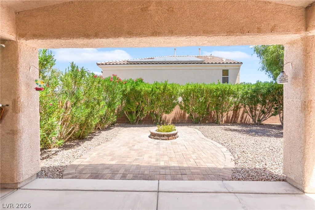 8156 Waltons Mill, Las Vegas, NV 89131